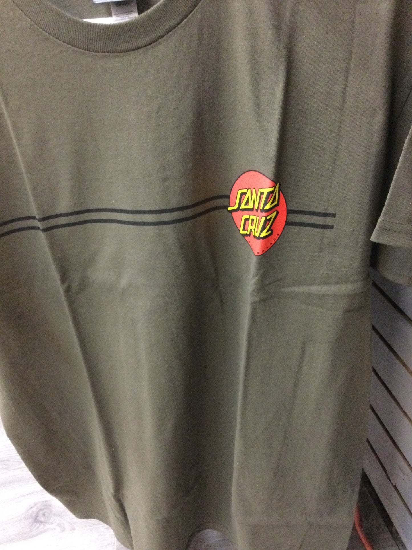 Santa Cruz -Olive Large Tee