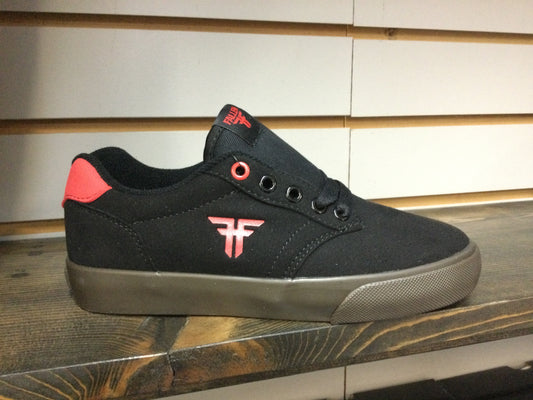 Fallen Shoes - The GOAT Jr