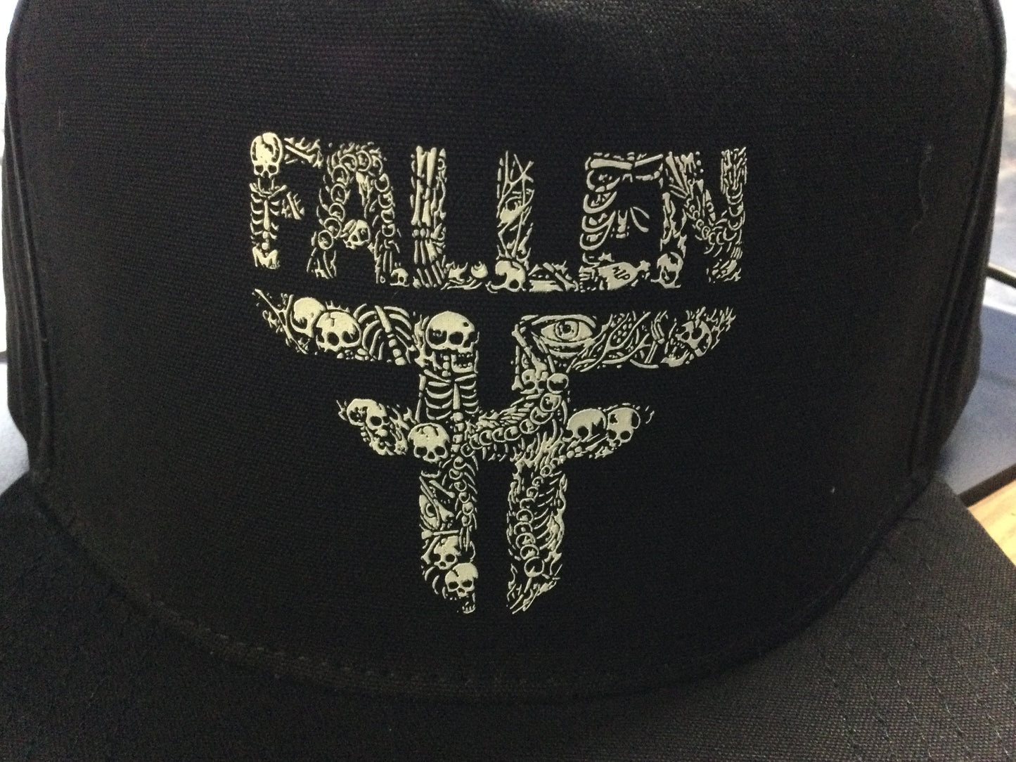 Fallen - Insignia Flat Hat